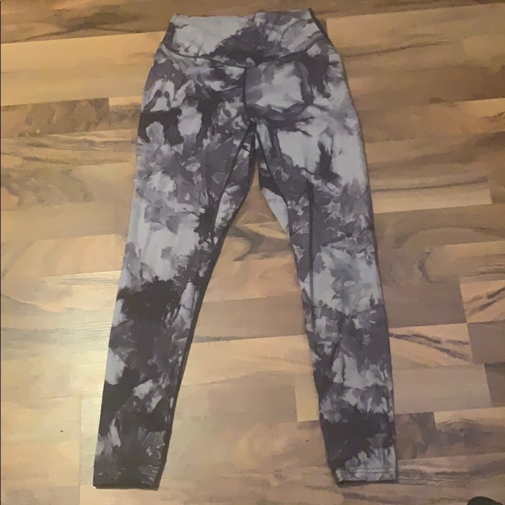 Balance Athletica Leggings - Aura Collection